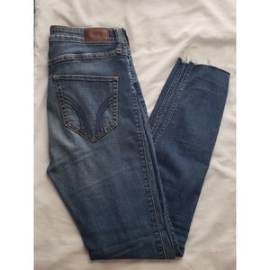 Hollister High-Rise Jeans